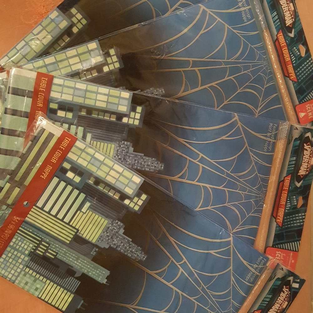 Plastic table cloth Spider-Man theme